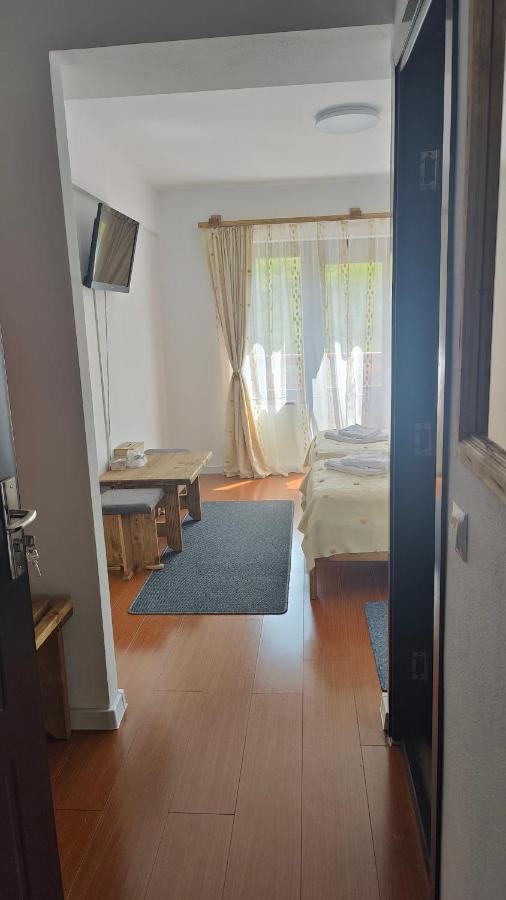 Pensiunea Trei Brazi Arieşeni Exterior foto